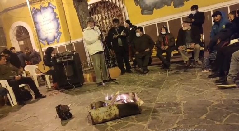 Lectura de bardos y una fogata reavivará la Noche de Arawikus para celebrar el Machaq Mara 5.531 en Oruro