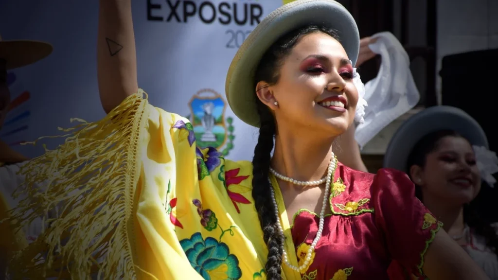 4TO. FESTIVAL NACIONAL «TARIJA DANZA VIVA 2024” PREMIARÁ A ELENCOS QUE PRESENTEN DANZAS DE FORMA TRADICIONAL