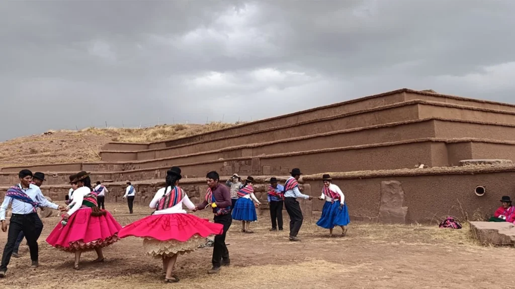 LOGRAN ESTABILIZAR PLATAFORMAS DEL SECTOR NORTE DE AKAPANA EN TIWANAKU