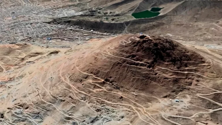 ALERTA MUNDIAL: NO SÓLO PELIGRA LA CAÍDA DEL CERRO RICO DE POTOSÍ SINO LA VIDA DE MILES DE MINEROS