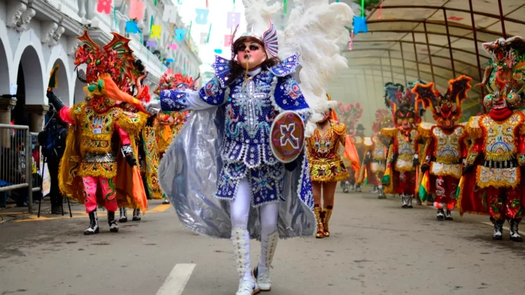 CONOZCA LA AGENDA DEL CARNAVAL BICENTENARIO DE BOLIVIA 2025