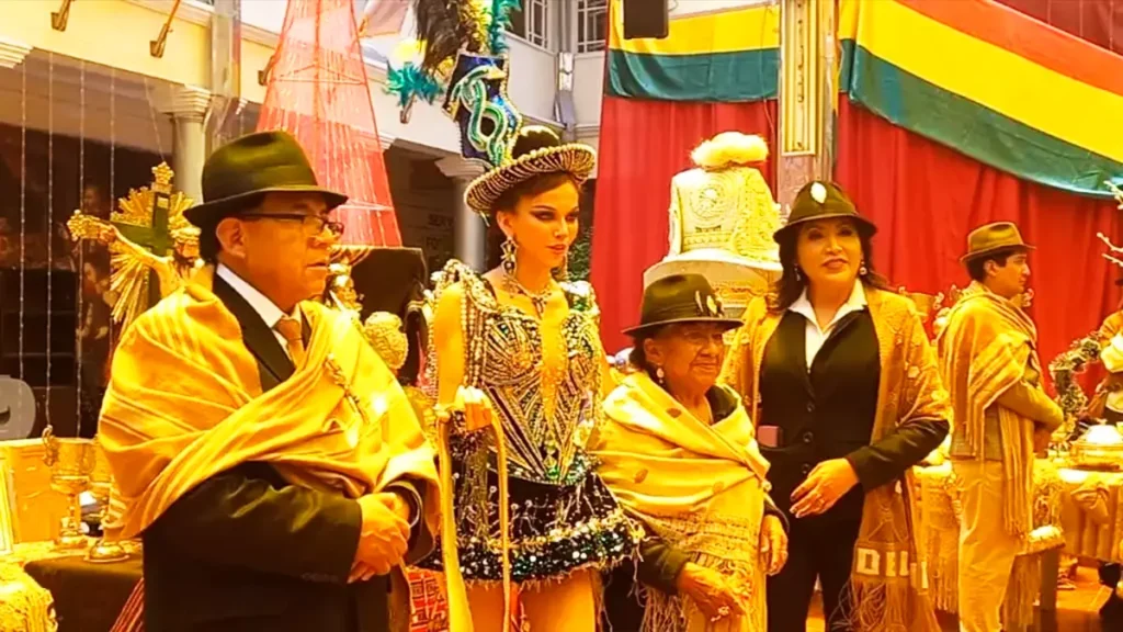 NATIONAL GEOGRAPHIC CELEBRA BICENTENARIO DE BOLIVIA CON MORENADA Y COCANIS DE ORURO